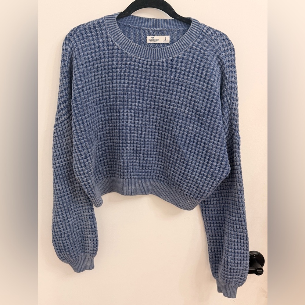 Hollister blue acid wash sweater